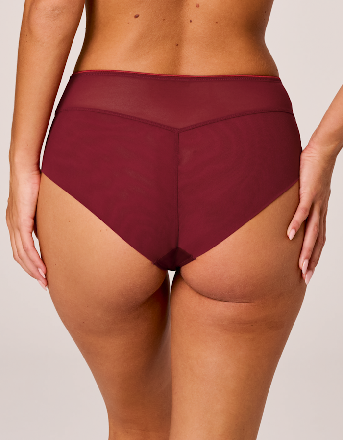 Tango Essence Deep Brief